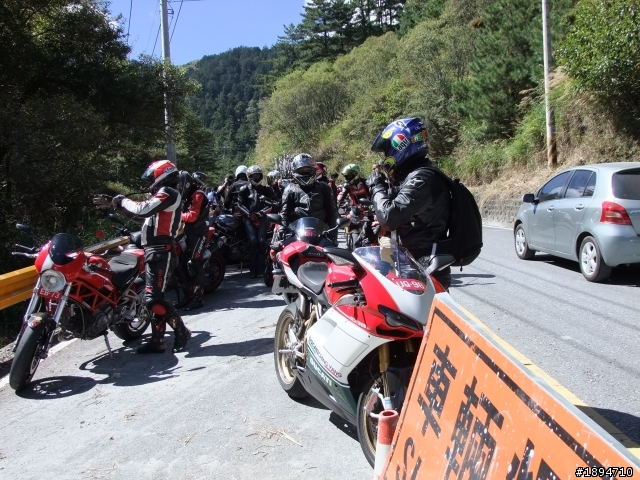 100.10.29登合歡山兩座百岳兼賞楓賞日出