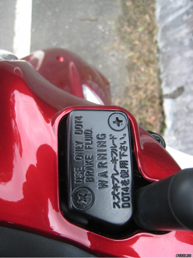 我不是鐵男 但快變成歐吉桑之2011年 SUZUKI address V125G 開箱