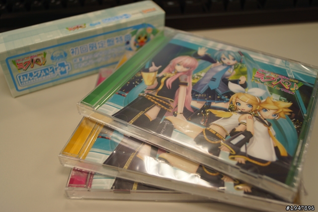 【開箱】初音ミク ライブパーティー 2011 Blu-ray 限定盤 - 入手分享