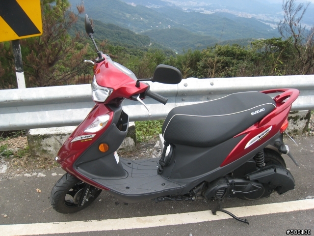 我不是鐵男 但快變成歐吉桑之2011年 SUZUKI address V125G 開箱