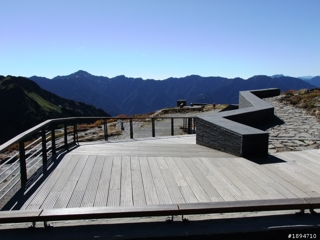 100.10.29登合歡山兩座百岳兼賞楓賞日出