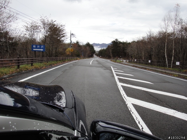 日本BMW30周年紀念限定車528i- 軽井沢紅葉之旅&開箱