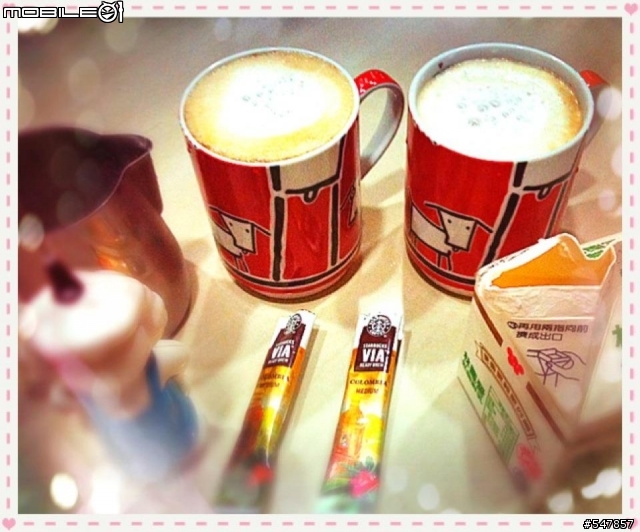 咖哩 & VIA starbucks