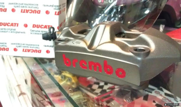 G-MAX 200改裝分享第十一發!! 前後雙Brembo總泵+前後雙Brembo卡鉗 制動最終昇級!!