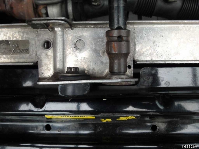 saab 9000 水箱更換DIY