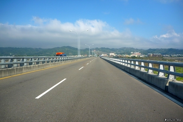 2011/11/12-15 圓夢計劃繞島行 Day 4 雲林→台北 (完)