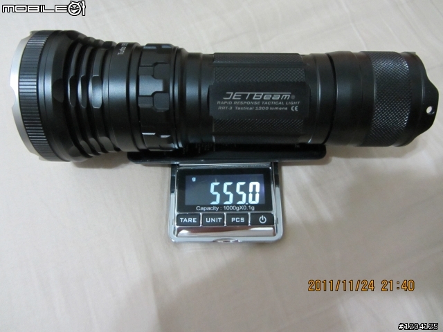 收集的手電筒(室內外)大PK (TM11+RRT3+X6+HID+UB3T+SR90+G42+M21X)