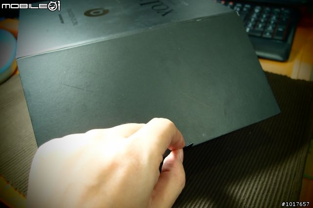 「開箱」:寶貝送我的就業禮物
