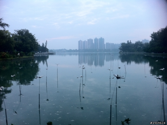 IPHONE 4 澄清湖 晨跑 隨拍測試~~ 懇請建議.