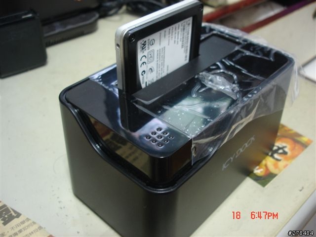 MB981U3-1SA 2.5吋+3.5吋/IDE+SATA USB3.0 外接硬碟座非專業小開箱