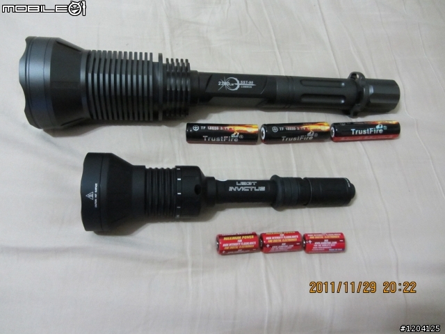 收集的手電筒(室內外)大PK (TM11+RRT3+X6+HID+UB3T+SR90+G42+M21X)