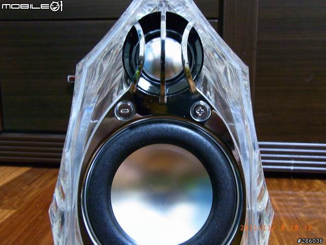 第二台電腦喇叭 Haman Kardon GLA-55 ~