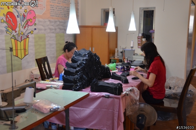 開著Luxgen SUV到溪頭找妖怪、彰化樂活正妹老師的襪子DIY、西螺買醬油逛老街。