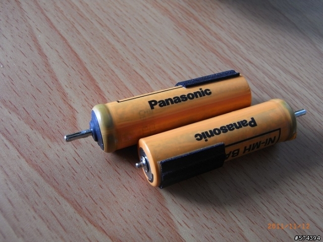 國際牌噴射水流攜帶型沖牙器Panasonic EW-DJ40 (附拆解照片) 更換電池問題