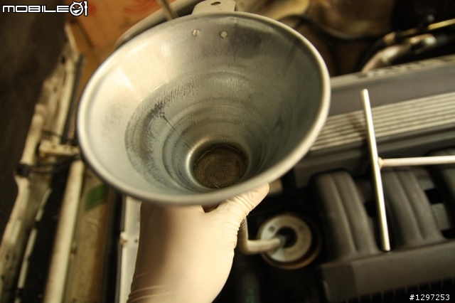 E34 DIY專輯1...換機油及濾心 電腦歸零...難度等級1