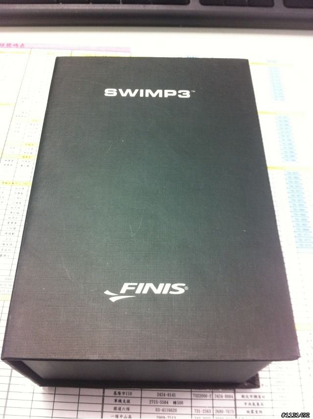 (開箱)Finis SWIMP3 骨傳導防水MP3*好像不是新品的憂傷......