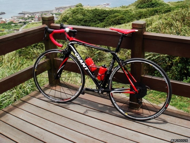 giant tcr sl 2 vs matrix f-35 如何選擇