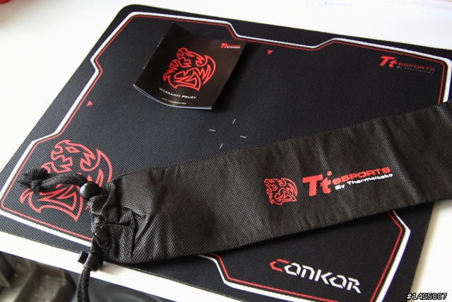 Tt esports 征服者CONKOR電競鼠墊 開箱小心得分享
