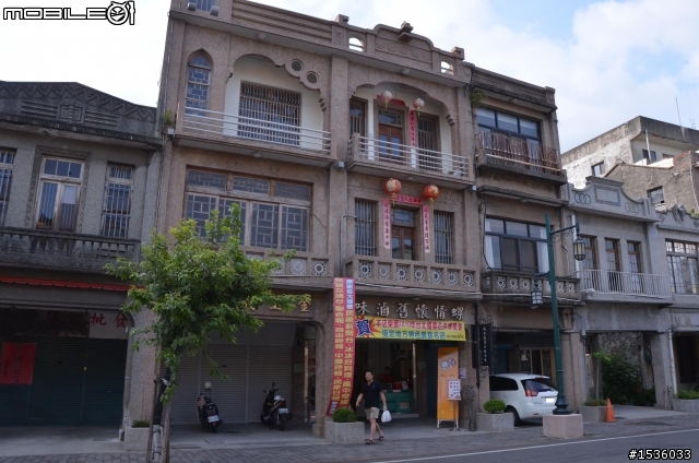 開著Luxgen SUV到溪頭找妖怪、彰化樂活正妹老師的襪子DIY、西螺買醬油逛老街。