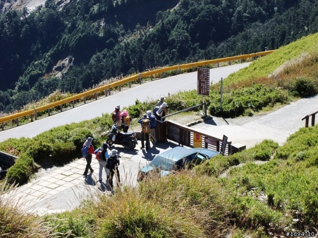 100.10.29登合歡山兩座百岳兼賞楓賞日出