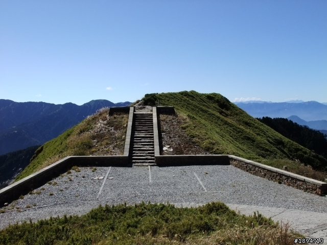 100.10.29登合歡山兩座百岳兼賞楓賞日出