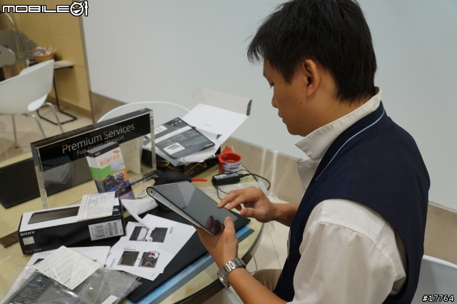 『活動分享』高雄巨蛋直營門市 Sony Tablet S 體驗會