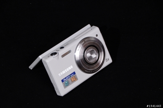 Samsung MV800 <雪花白>開箱