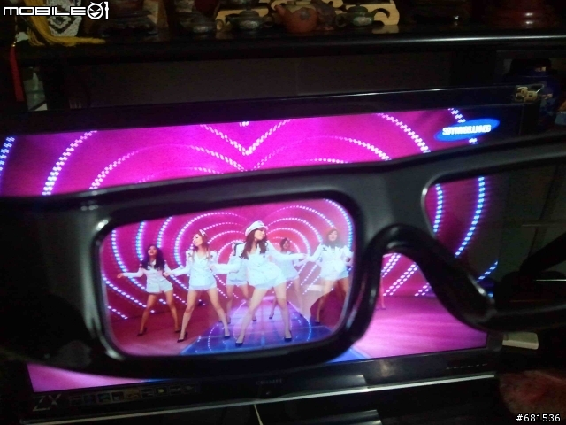 簡單開箱文今天會招買了一台奇美42吋TL-42ZX800D
