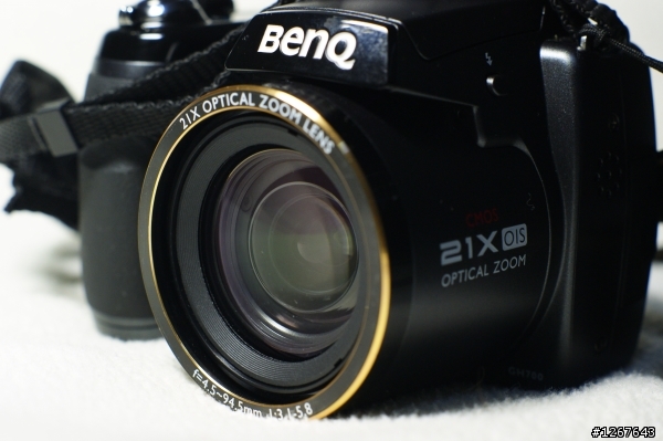 四年半來的全新體驗 BenQ GH700 (與BenQ的緣由 & GH700外觀)
