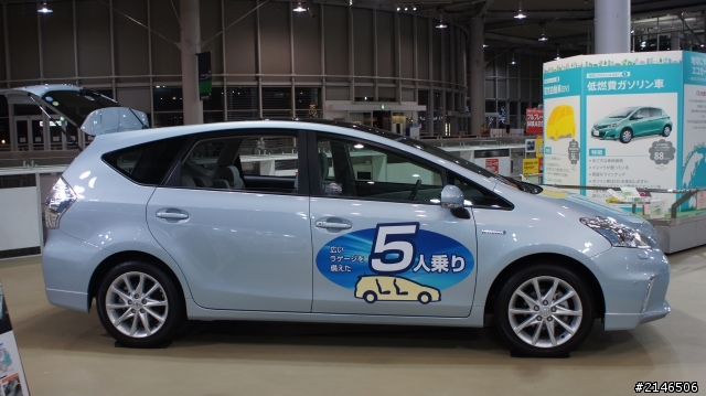 東京台場直擊TOYOTA Camry Hybrid & new Yaris GS (圖多)
