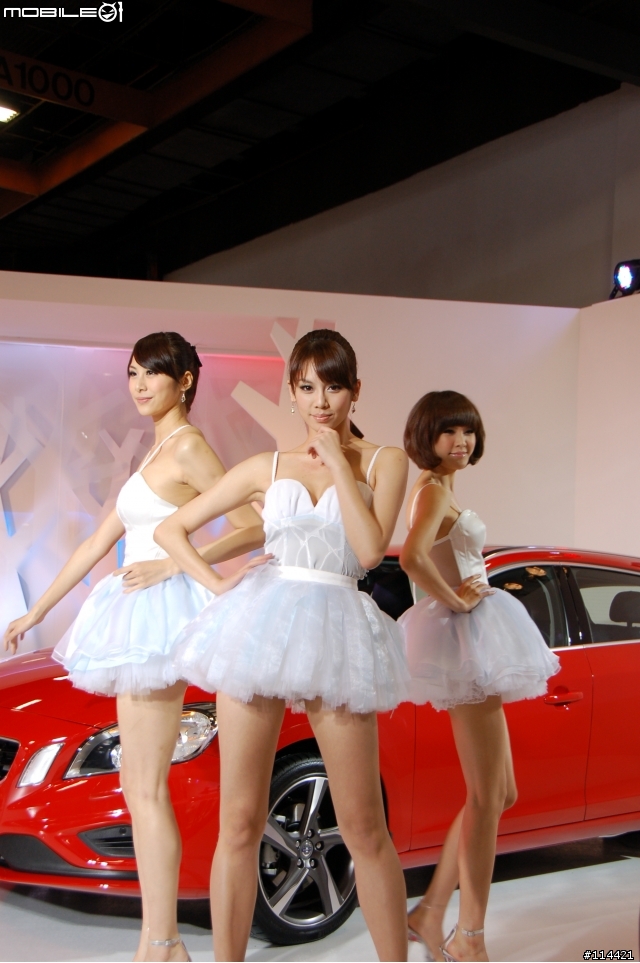 【小惡魔車展初體驗】2012台北國際新車大展 VOLVO 發表會~~名車、名模導覽