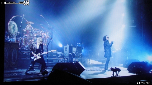 坐飛機來的演唱會藍光(月之海、宇多田、洵香、BZ)