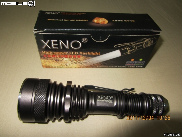 收集的手電筒(室內外)大PK (TM11+RRT3+X6+HID+UB3T+SR90+G42+M21X)