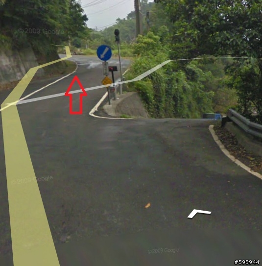 先用Google Map街景探勘陽金超馬路線叉路路標位置