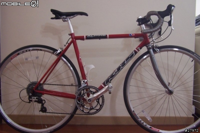 STARBIKE S980鋼管公路車車友們一起蓋大樓吧!