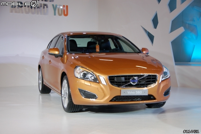 【小惡魔車展初體驗】2012台北國際新車大展 VOLVO 發表會~~名車、名模導覽