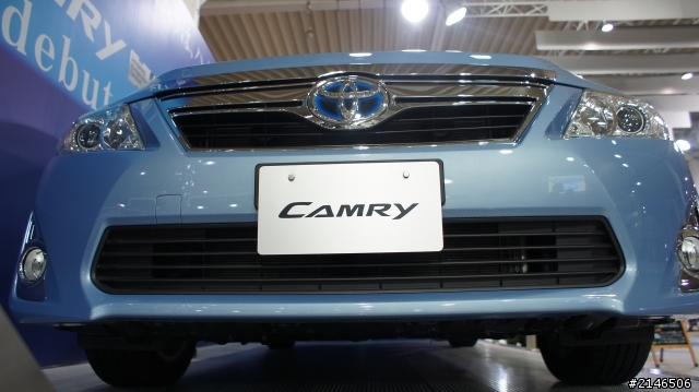 東京台場直擊TOYOTA Camry Hybrid & new Yaris GS (圖多)