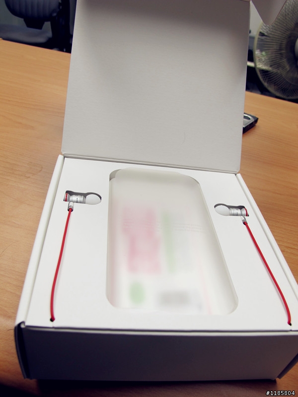 遲來的小小白XL 開箱 (圖多)