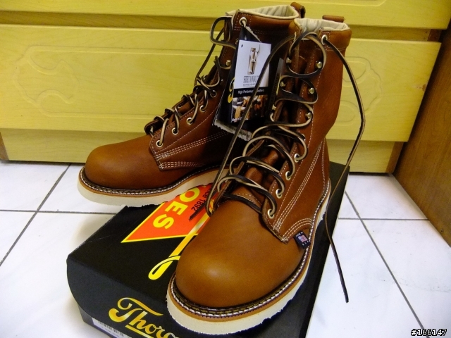 Thorogood 814-4201 8吋工作靴實穿分享