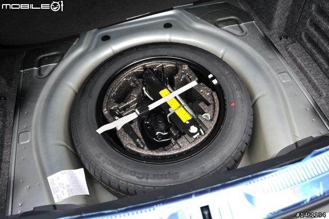 波希米亞風格旗艦 Skoda Superb 2.0TDI / Combi V6 FSI