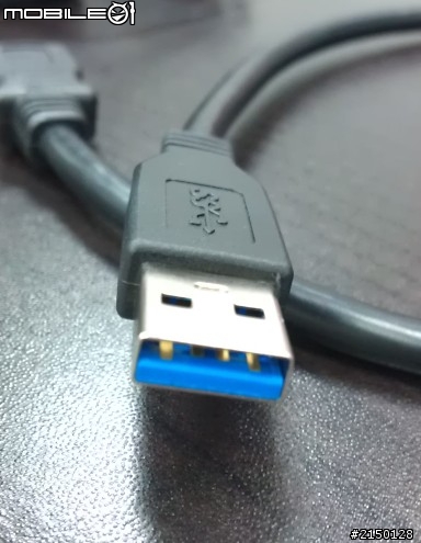 【開箱】J2C 4埠USB3.0 HUB 集線器