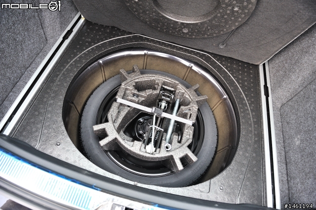 波希米亞風格旗艦 Skoda Superb 2.0TDI / Combi V6 FSI