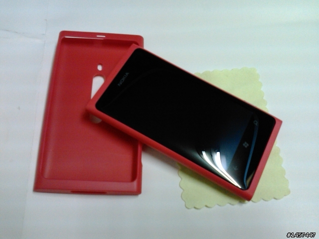 (不專業開箱) 男人也可以拿桃紅色Lumia 800