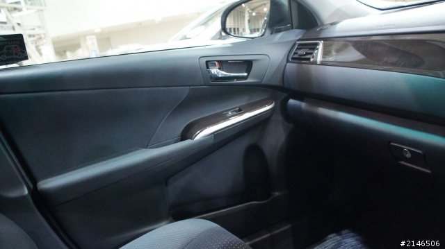 東京台場直擊TOYOTA Camry Hybrid & new Yaris GS (圖多)