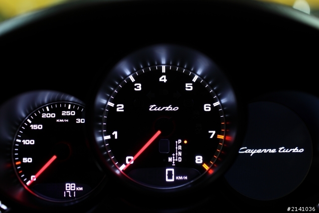 Cayenne Turbo 開箱 (新增第二輛Turbo開箱)