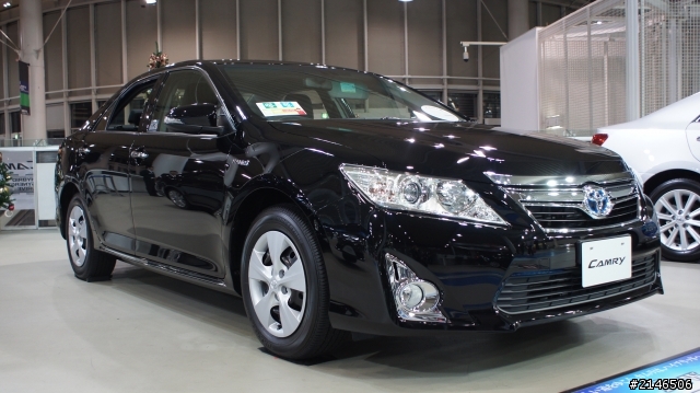 東京台場直擊TOYOTA Camry Hybrid & new Yaris GS (圖多)