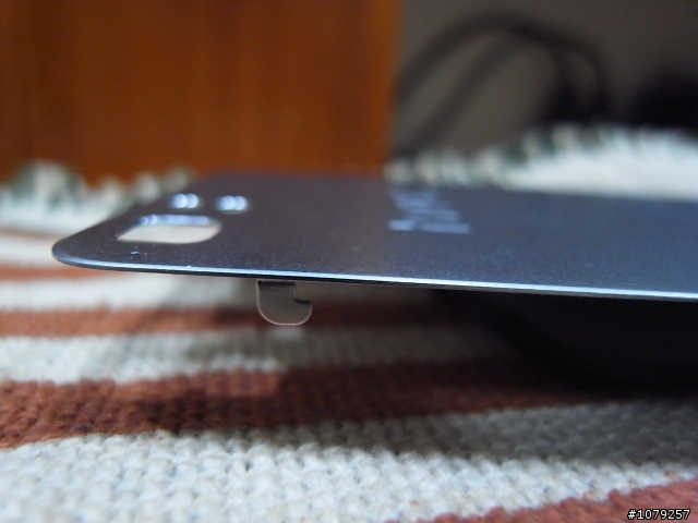 【不專業開箱】HTC VIVID