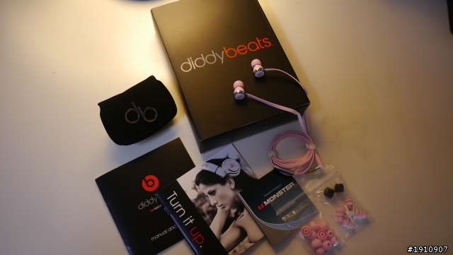MONSTER Beats Diddybeats (粉)耳機 不專業開箱