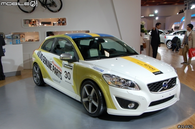 【小惡魔車展初體驗】2012台北國際新車大展 VOLVO 發表會~~名車、名模導覽