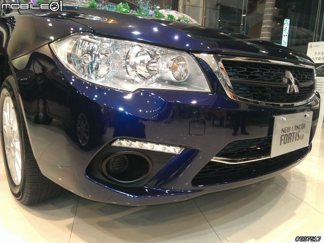 今天去賞車了New Fortis